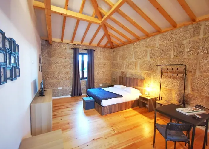 Sitio Dos Cogumelos Alojamentos *